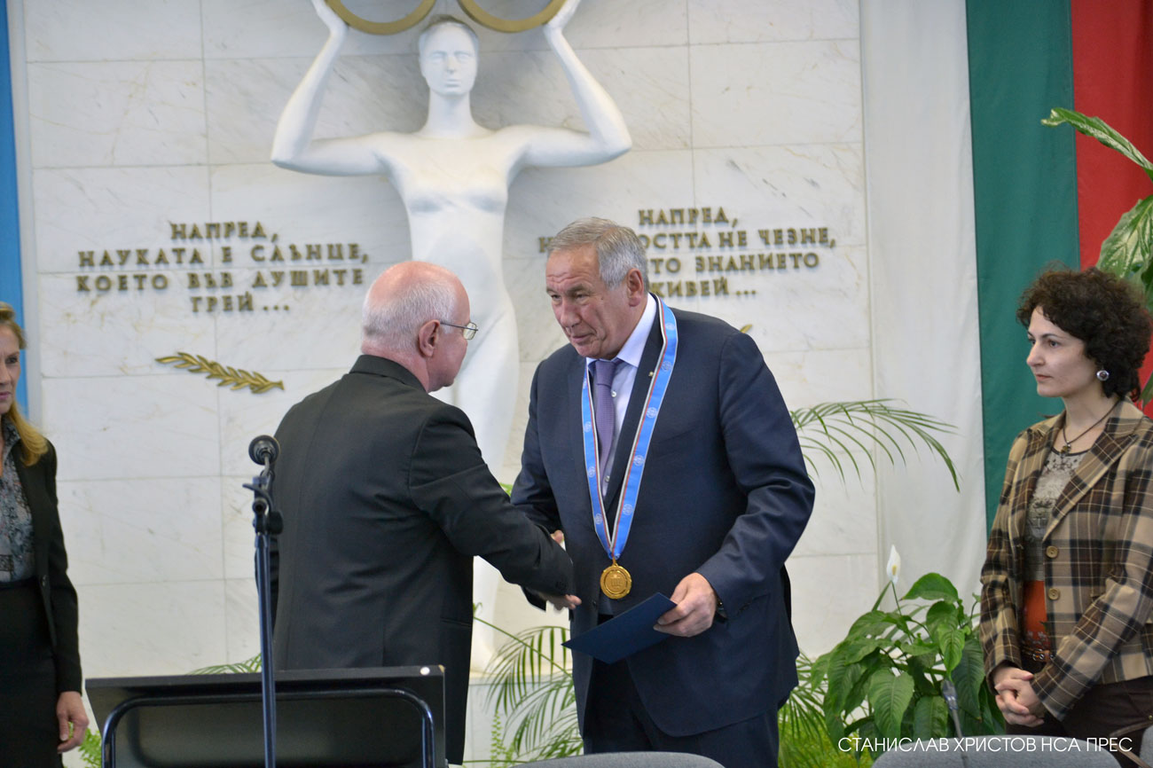 Тарпищев