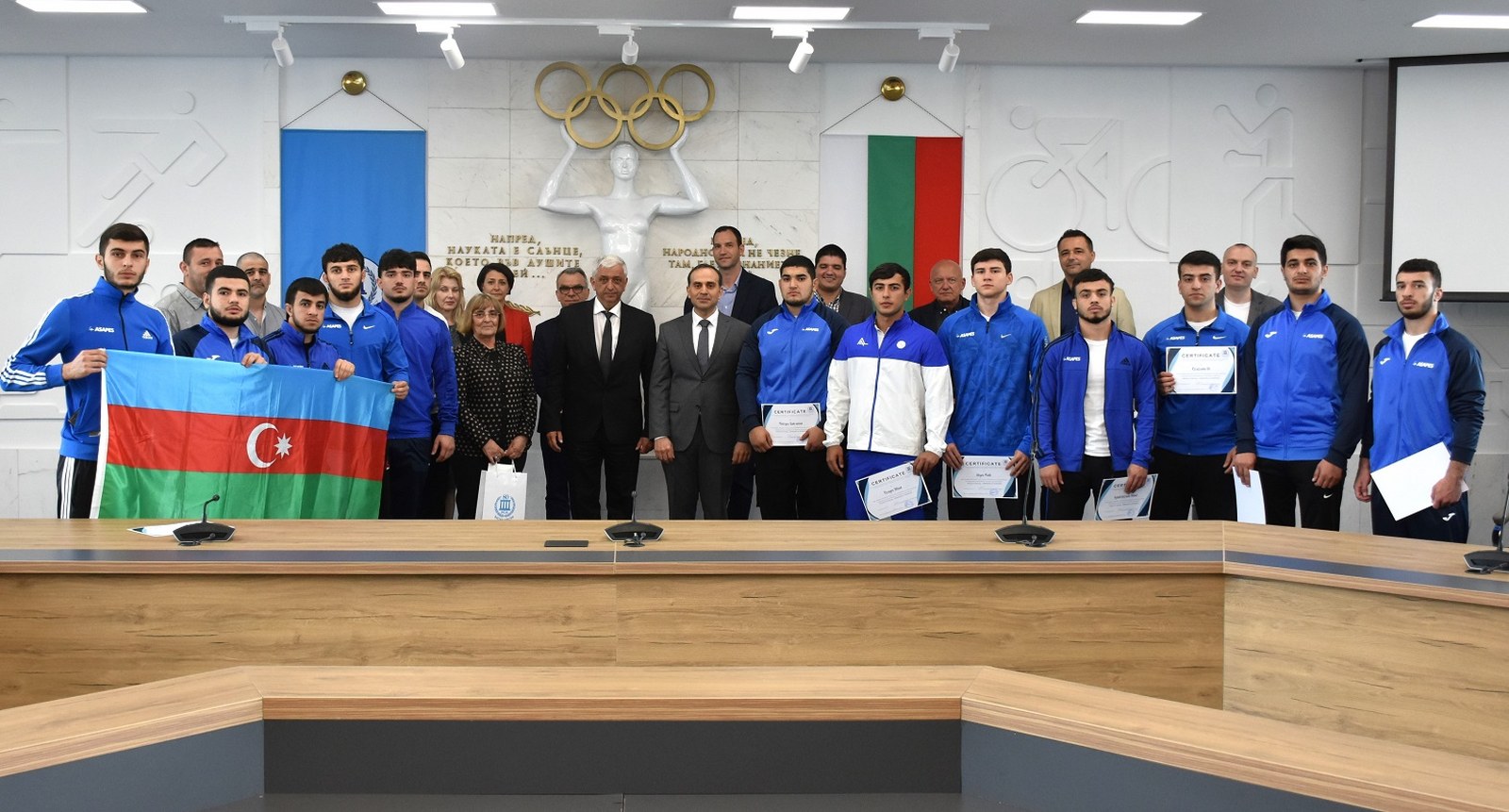 Ректорът на НСА се срещна с посланика на Азербайджан