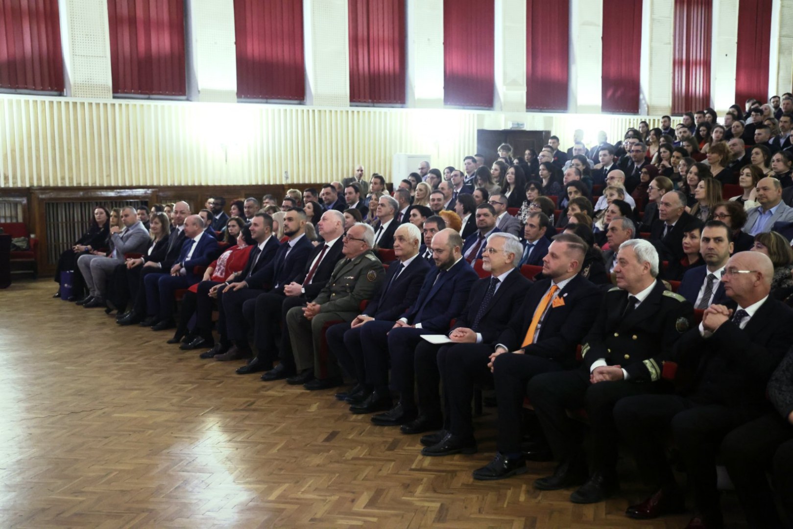 Карлос Насар спечели приза „Студент на годината“ на НПСС в категория „Спорт“