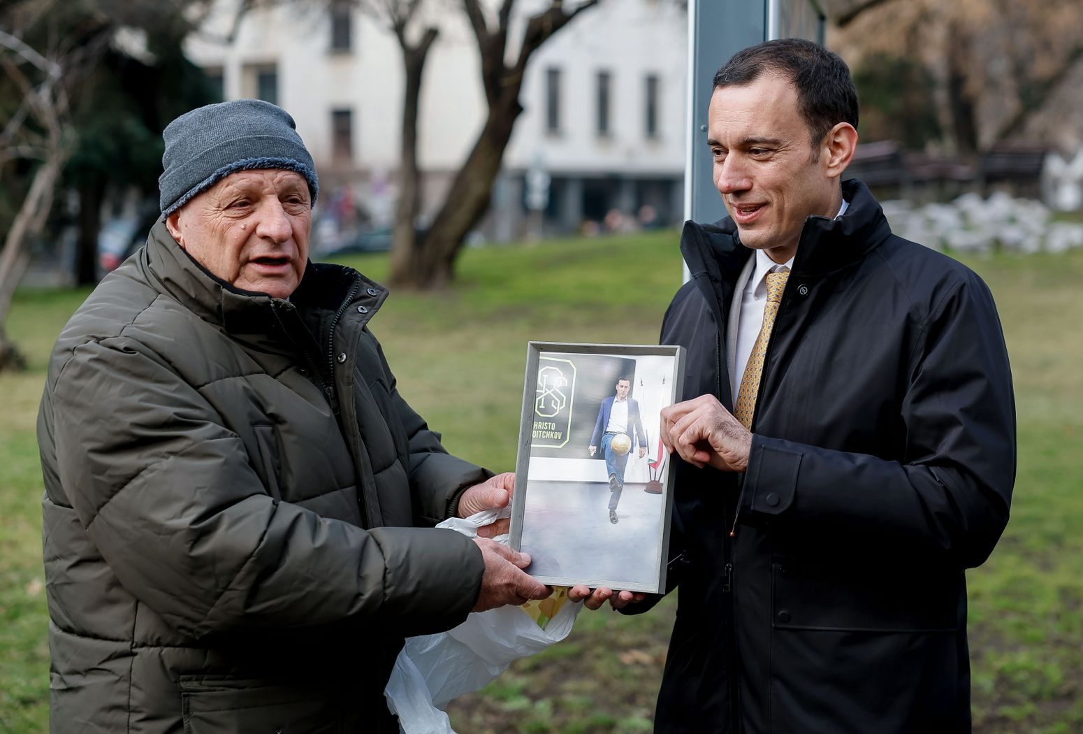Проф. Красимир Петков сред официалните гости на откриването на фотоизложбата за Димитър Пенев