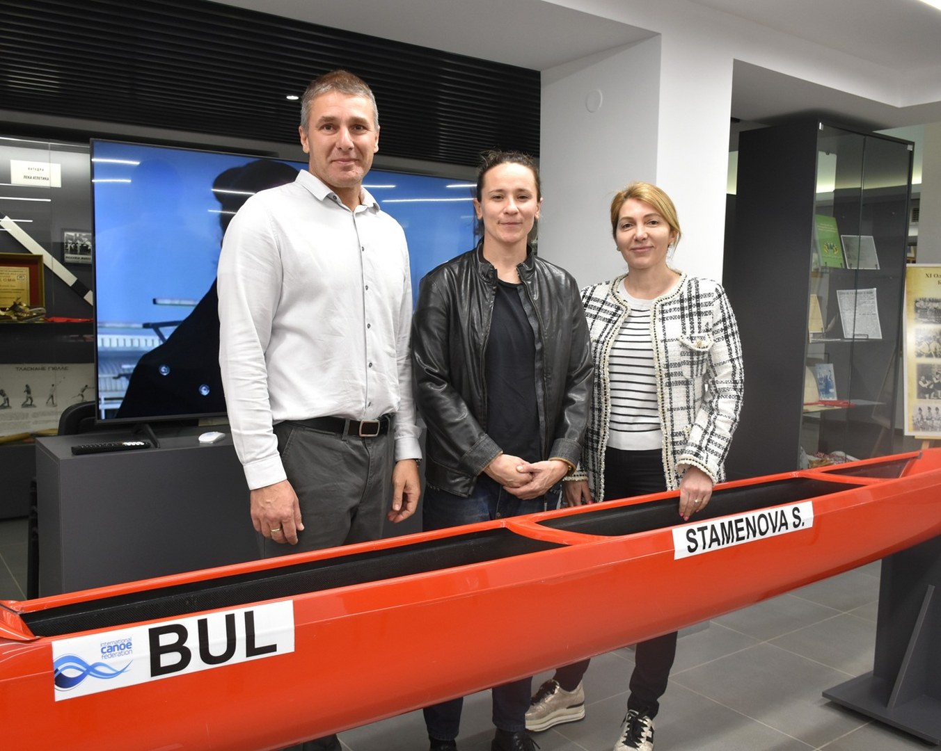 Staniliya Stamenova donated her canoe to the Educational and Olympic Center at NSA