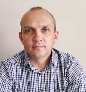 доц. Никола Николов, доктор
